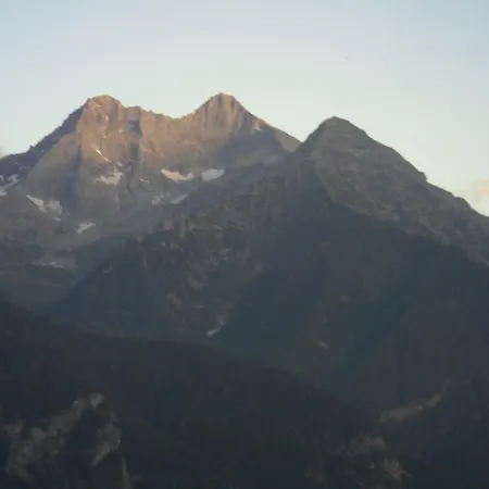 아파트호텔 Aquila 브루송