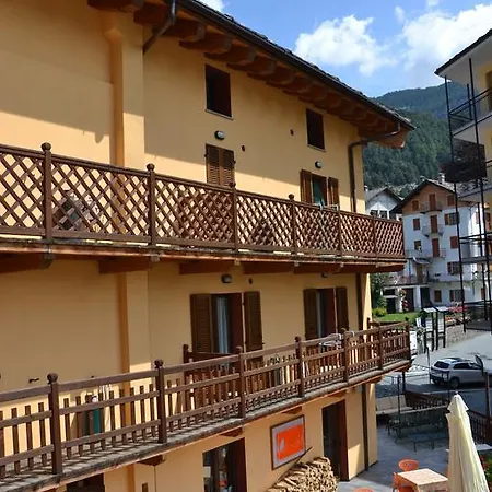 Aparthotel Aquila Brusson