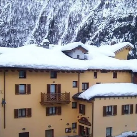Apart-hotel Aquila 3*