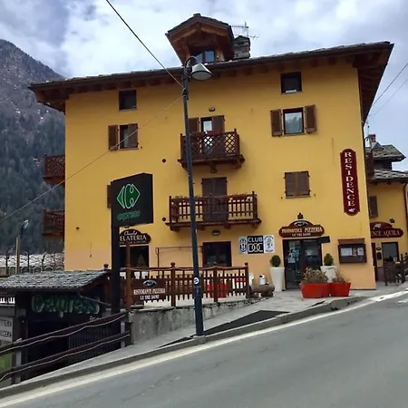 Aparthotel Aquila Brusson