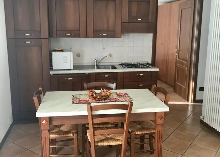 Aquila Aparthotel 3*